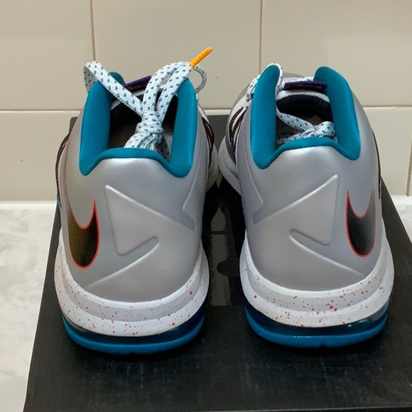 Nike Air Max Lebron X Low ‘Akron Aeros’ - Picture 4 of 7